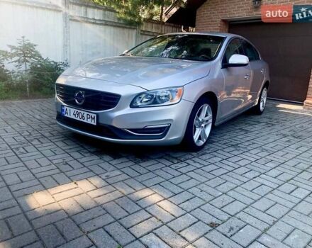Сірий Вольво С60, об'ємом двигуна 2 л та пробігом 225 тис. км за 10000 $, фото 1 на Automoto.ua