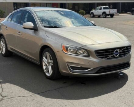 Серый Вольво С60, объемом двигателя 2 л и пробегом 71 тыс. км за 1500 $, фото 1 на Automoto.ua