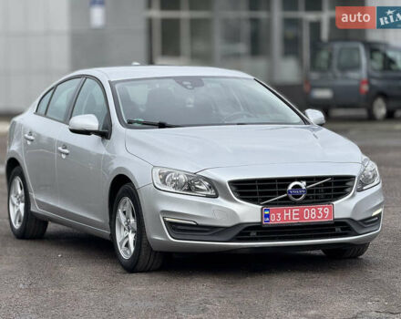 Сірий Вольво С60, об'ємом двигуна 2 л та пробігом 183 тис. км за 14600 $, фото 1 на Automoto.ua