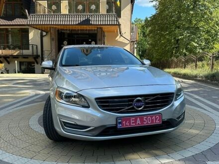 Сірий Вольво С60, об'ємом двигуна 2 л та пробігом 136 тис. км за 13000 $, фото 1 на Automoto.ua