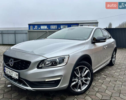 Серый Вольво С60, объемом двигателя 1.97 л и пробегом 86 тыс. км за 19300 $, фото 1 на Automoto.ua