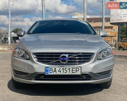 Сірий Вольво С60, об'ємом двигуна 1.97 л та пробігом 108 тис. км за 14700 $, фото 1 на Automoto.ua