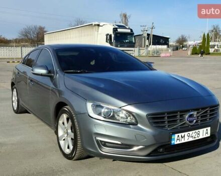 Сірий Вольво С60, об'ємом двигуна 2 л та пробігом 238 тис. км за 16500 $, фото 1 на Automoto.ua