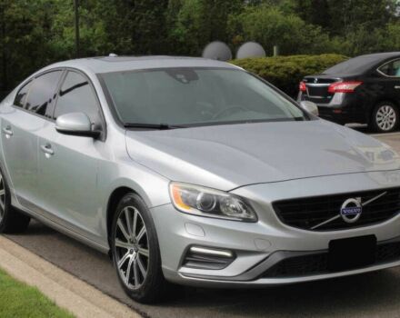 Сірий Вольво С60, об'ємом двигуна 2 л та пробігом 59 тис. км за 7800 $, фото 1 на Automoto.ua