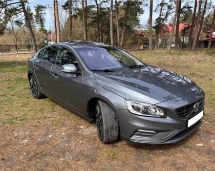 Сірий Вольво С60, об'ємом двигуна 2 л та пробігом 112 тис. км за 9800 $, фото 1 на Automoto.ua