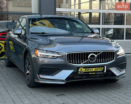 Серый Вольво С60, объемом двигателя 1.97 л и пробегом 66 тыс. км за 23500 $, фото 1 на Automoto.ua