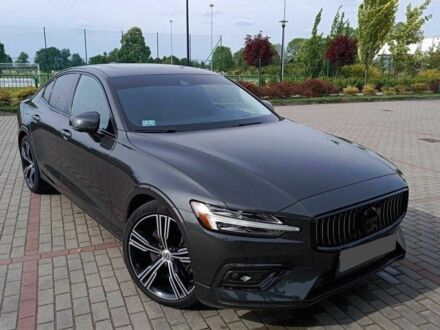 Серый Вольво С60, объемом двигателя 0 л и пробегом 68 тыс. км за 15300 $, фото 1 на Automoto.ua