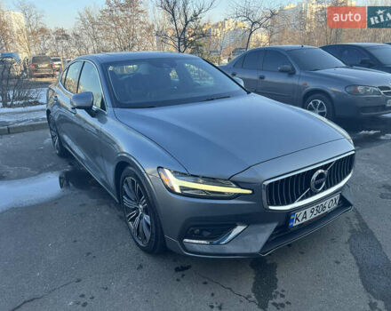 Серый Вольво С60, объемом двигателя 1.97 л и пробегом 70 тыс. км за 26000 $, фото 1 на Automoto.ua