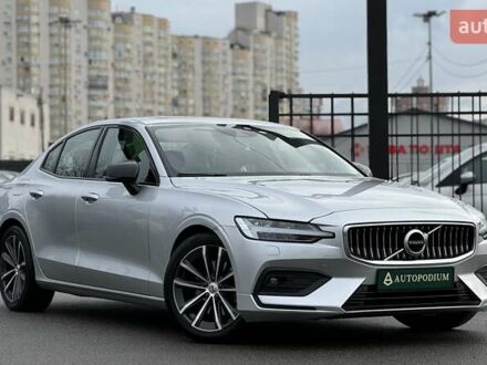 Серый Вольво С60, объемом двигателя 1.97 л и пробегом 78 тыс. км за 31500 $, фото 1 на Automoto.ua