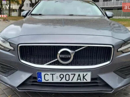 Серый Вольво С60, объемом двигателя 2 л и пробегом 81 тыс. км за 29500 $, фото 1 на Automoto.ua