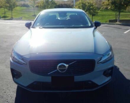 Серый Вольво С60, объемом двигателя 2 л и пробегом 23 тыс. км за 9000 $, фото 1 на Automoto.ua