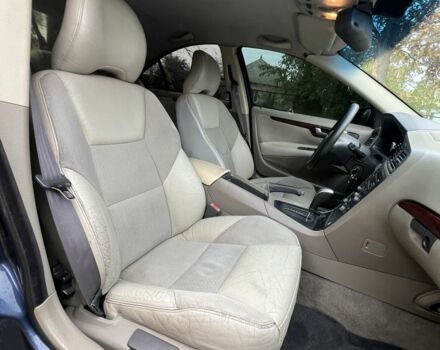 Синий Вольво С60, объемом двигателя 2.4 л и пробегом 315 тыс. км за 3900 $, фото 8 на Automoto.ua