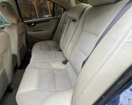 Синий Вольво С60, объемом двигателя 2.4 л и пробегом 315 тыс. км за 3900 $, фото 12 на Automoto.ua