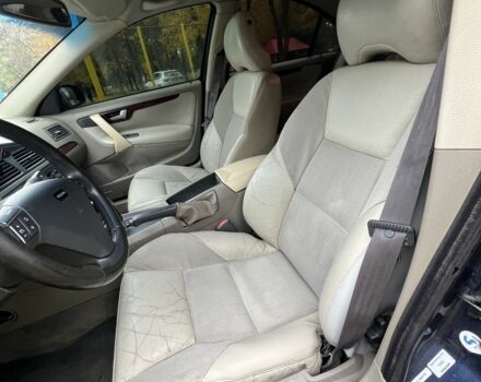 Синий Вольво С60, объемом двигателя 2.4 л и пробегом 315 тыс. км за 3900 $, фото 13 на Automoto.ua