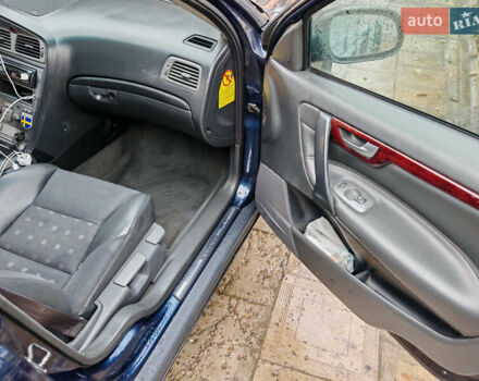 Синий Вольво С60, объемом двигателя 2.4 л и пробегом 350 тыс. км за 4800 $, фото 21 на Automoto.ua