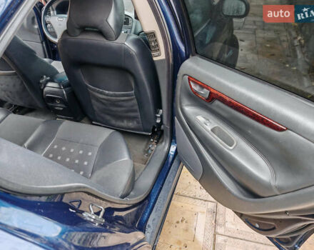 Синий Вольво С60, объемом двигателя 2.4 л и пробегом 350 тыс. км за 4800 $, фото 20 на Automoto.ua