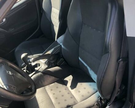 Синий Вольво С60, объемом двигателя 2.4 л и пробегом 250 тыс. км за 5000 $, фото 12 на Automoto.ua