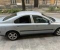 Синий Вольво С60, объемом двигателя 2.4 л и пробегом 300 тыс. км за 4500 $, фото 1 на Automoto.ua