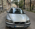 Синий Вольво С60, объемом двигателя 2.4 л и пробегом 300 тыс. км за 4500 $, фото 3 на Automoto.ua
