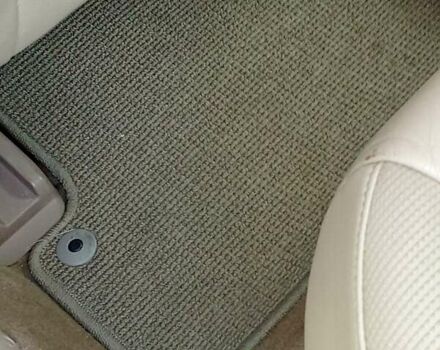 Синий Вольво С60, объемом двигателя 2.4 л и пробегом 290 тыс. км за 6450 $, фото 7 на Automoto.ua