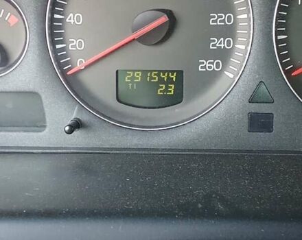 Синий Вольво С60, объемом двигателя 2.4 л и пробегом 290 тыс. км за 6450 $, фото 5 на Automoto.ua