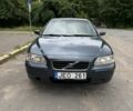 Синий Вольво С60, объемом двигателя 2.4 л и пробегом 237 тыс. км за 1723 $, фото 1 на Automoto.ua