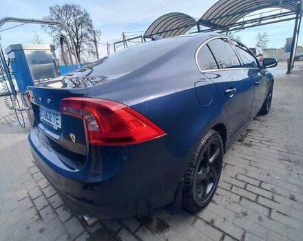 Синий Вольво С60, объемом двигателя 2 л и пробегом 220 тыс. км за 8250 $, фото 7 на Automoto.ua