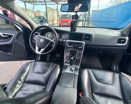 Синий Вольво С60, объемом двигателя 2 л и пробегом 225 тыс. км за 8250 $, фото 6 на Automoto.ua