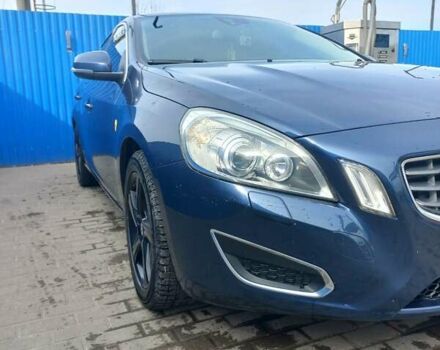 Синий Вольво С60, объемом двигателя 2 л и пробегом 216 тыс. км за 9900 $, фото 1 на Automoto.ua