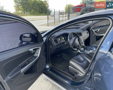 Синий Вольво С60, объемом двигателя 1.6 л и пробегом 250 тыс. км за 9000 $, фото 17 на Automoto.ua