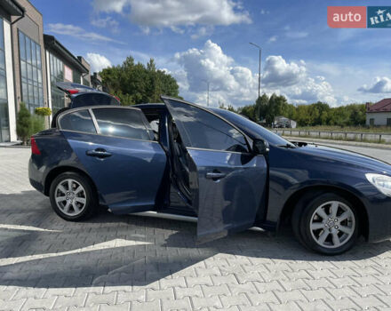 Синий Вольво С60, объемом двигателя 1.6 л и пробегом 250 тыс. км за 9000 $, фото 14 на Automoto.ua