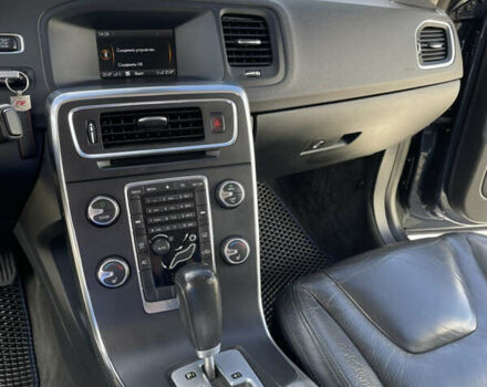 Синий Вольво С60, объемом двигателя 1.6 л и пробегом 250 тыс. км за 9000 $, фото 21 на Automoto.ua