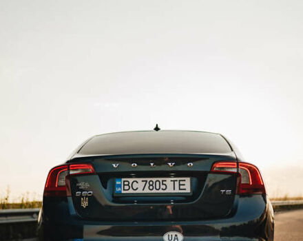 Вольво С60 2012 в Ровно на Automoto.ua Синий Вольво С60, объемом двигателя 2.5 л и пробегом 190 тыс. км за 10850 $, фото 6 на Automoto.ua