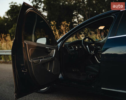 Вольво С60 2012 в Ровно на Automoto.ua Синий Вольво С60, объемом двигателя 2.5 л и пробегом 190 тыс. км за 10850 $, фото 27 на Automoto.ua