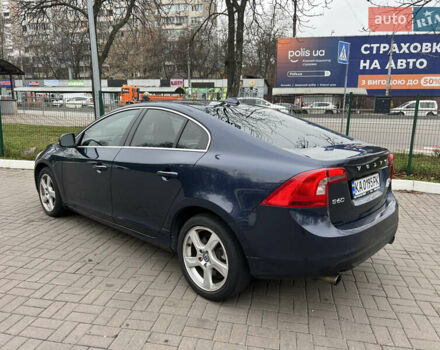 Синий Вольво С60, объемом двигателя 2.52 л и пробегом 261 тыс. км за 7800 $, фото 4 на Automoto.ua