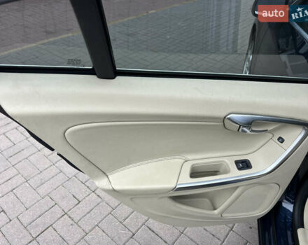 Синій Вольво С60, об'ємом двигуна 2.52 л та пробігом 261 тис. км за 7900 $, фото 24 на Automoto.ua