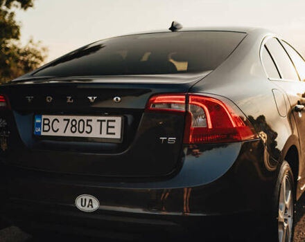 Вольво С60 2012 в Ровно на Automoto.ua Синий Вольво С60, объемом двигателя 2.5 л и пробегом 190 тыс. км за 10850 $, фото 12 на Automoto.ua