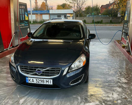 Вольво С60 2012 в Борисполе на Automoto.ua Синий Вольво С60, объемом двигателя 2.52 л и пробегом 215 тыс. км за 10200 $, фото 2 на Automoto.ua