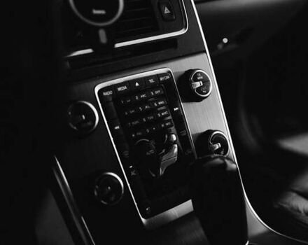 Вольво С60 2012 в Ровно на Automoto.ua Синий Вольво С60, объемом двигателя 2.5 л и пробегом 190 тыс. км за 10850 $, фото 50 на Automoto.ua