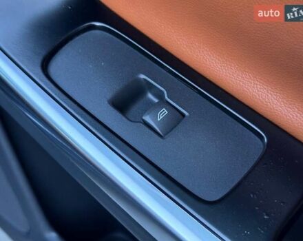 Вольво С60 2013 в Ровно на Automoto.ua Синий Вольво С60, объемом двигателя 1.97 л и пробегом 181 тыс. км за 10400 $, фото 58 на Automoto.ua