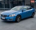 Синий Вольво С60, объемом двигателя 2.5 л и пробегом 206 тыс. км за 9700 $, фото 1 на Automoto.ua