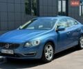Синий Вольво С60, объемом двигателя 2.5 л и пробегом 140 тыс. км за 10500 $, фото 1 на Automoto.ua