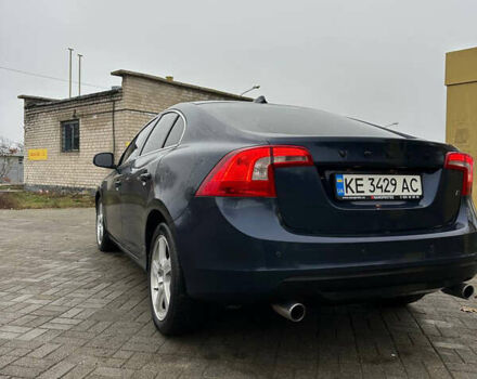 Синий Вольво С60, объемом двигателя 2.5 л и пробегом 260 тыс. км за 9999 $, фото 5 на Automoto.ua