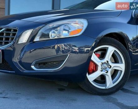 Вольво С60 2013 в Ровно на Automoto.ua Синий Вольво С60, объемом двигателя 1.97 л и пробегом 181 тыс. км за 10400 $, фото 3 на Automoto.ua