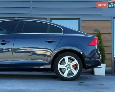 Вольво С60 2013 в Ровно на Automoto.ua Синий Вольво С60, объемом двигателя 1.97 л и пробегом 181 тыс. км за 10400 $, фото 5 на Automoto.ua
