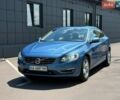 Синий Вольво С60, объемом двигателя 2.5 л и пробегом 140 тыс. км за 10555 $, фото 1 на Automoto.ua