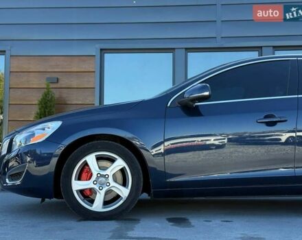 Вольво С60 2013 в Ровно на Automoto.ua Синий Вольво С60, объемом двигателя 1.97 л и пробегом 181 тыс. км за 10400 $, фото 6 на Automoto.ua