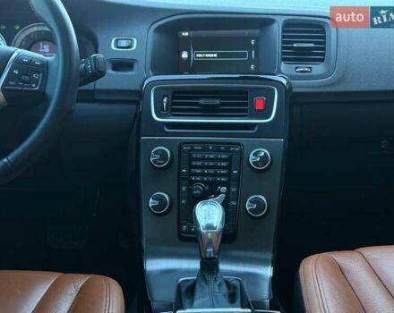 Вольво С60 2013 в Ровно на Automoto.ua Синий Вольво С60, объемом двигателя 1.97 л и пробегом 181 тыс. км за 10400 $, фото 47 на Automoto.ua