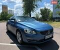 Синий Вольво С60, объемом двигателя 2.5 л и пробегом 140 тыс. км за 10500 $, фото 3 на Automoto.ua