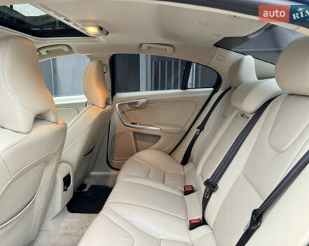 Синій Вольво С60, об'ємом двигуна 2 л та пробігом 164 тис. км за 11950 $, фото 19 на Automoto.ua